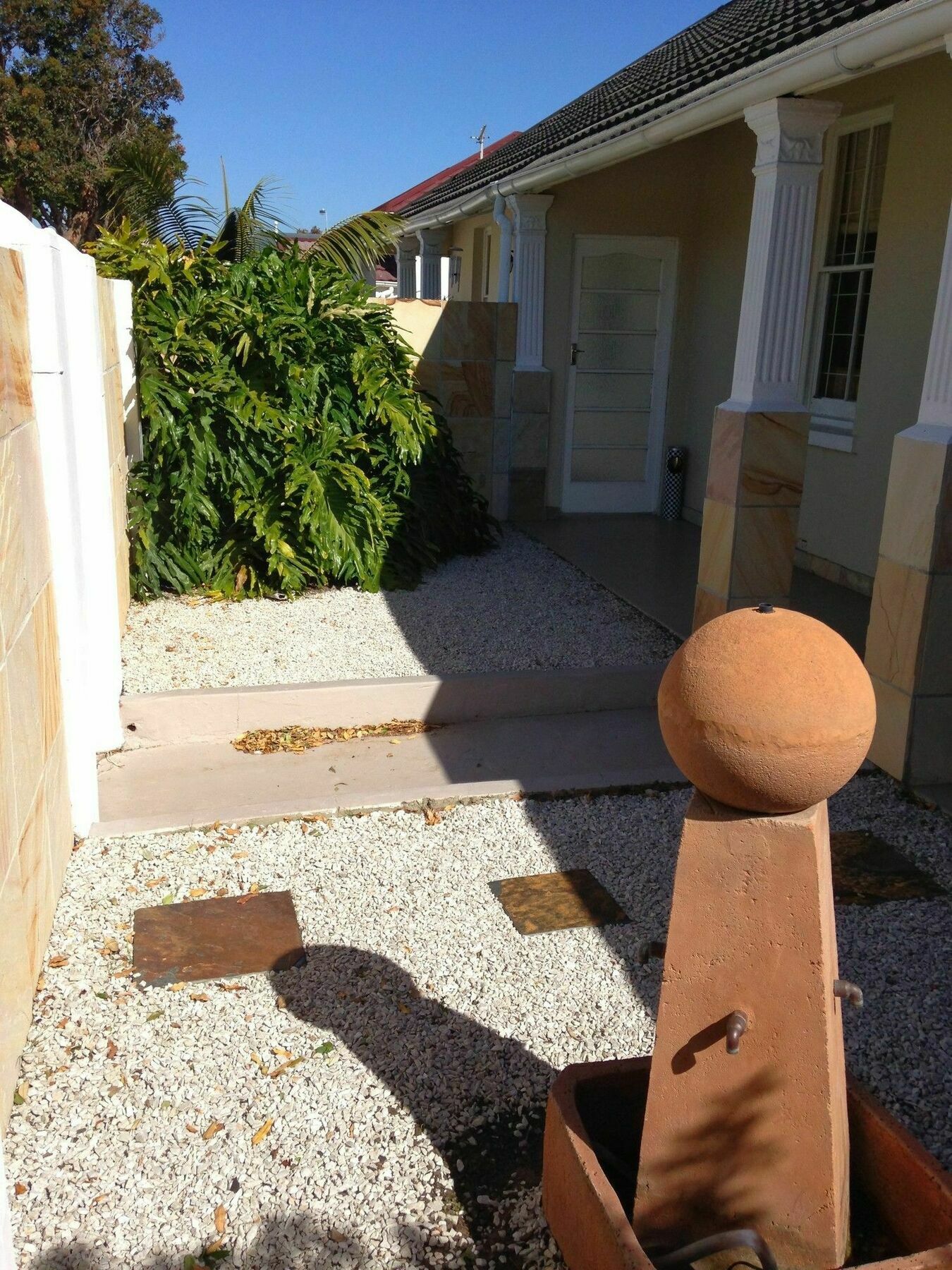 Guesthouse On Irvine ポート・エリザベス エクステリア 写真